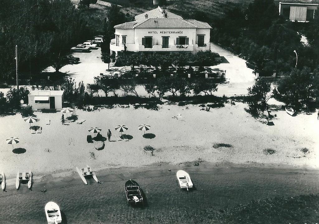 Hotel Mediterranee Le Lavandou Exterior photo